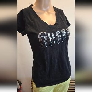 GUESS Black Sequin Logo V‑Neck Short Sleeve Tee -M